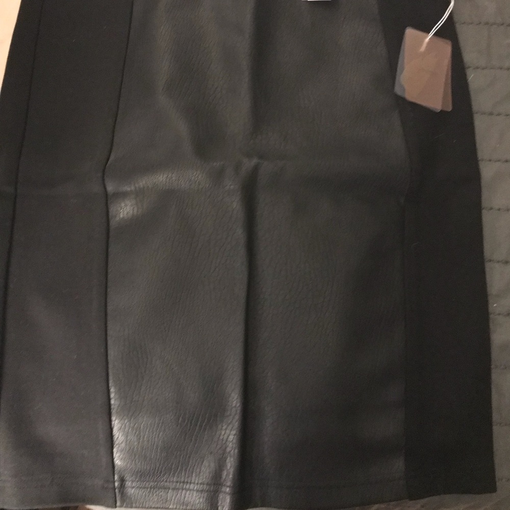 Forever 21 knee skirt